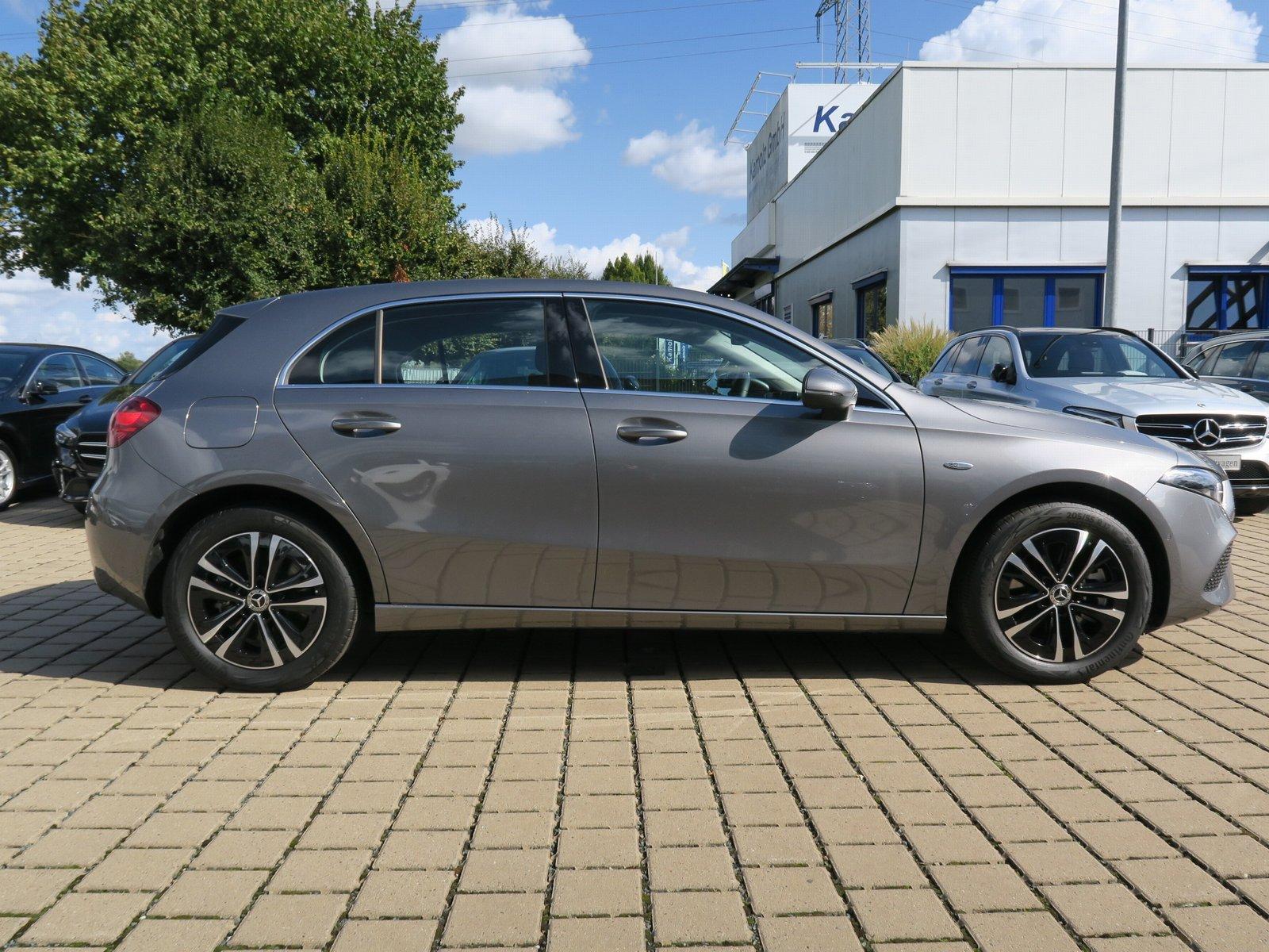 Mercedes-Benz A 250 e Progressive Line Advanced 11kw LED High