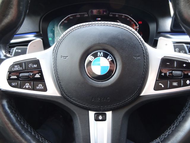 Fahrzeugabbildung BMW 520d xDrive M Sport/1.Hd/Virtual/Kam/Navi/LED/