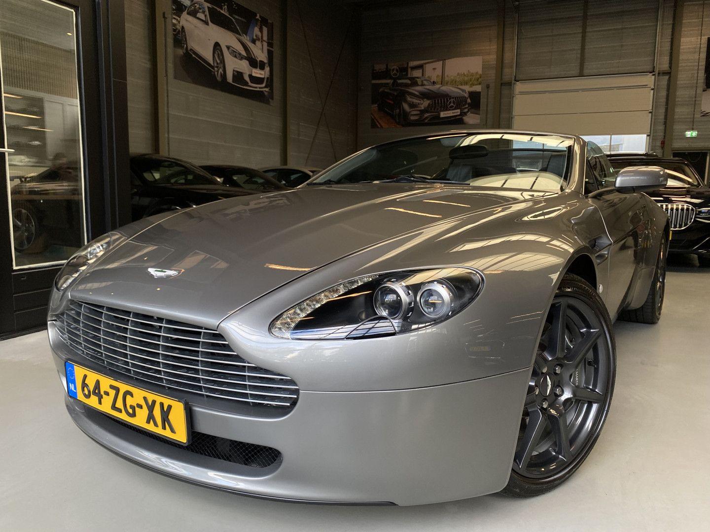 Aston Martin V8 Vantage Roadster 4.3 V8 Sportshift Cabrio, Le