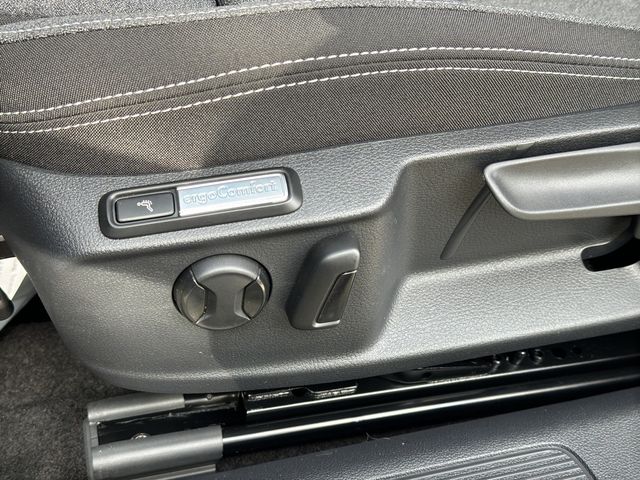 Passat Variant 2.0 TDI Business ACC FACEL. LED