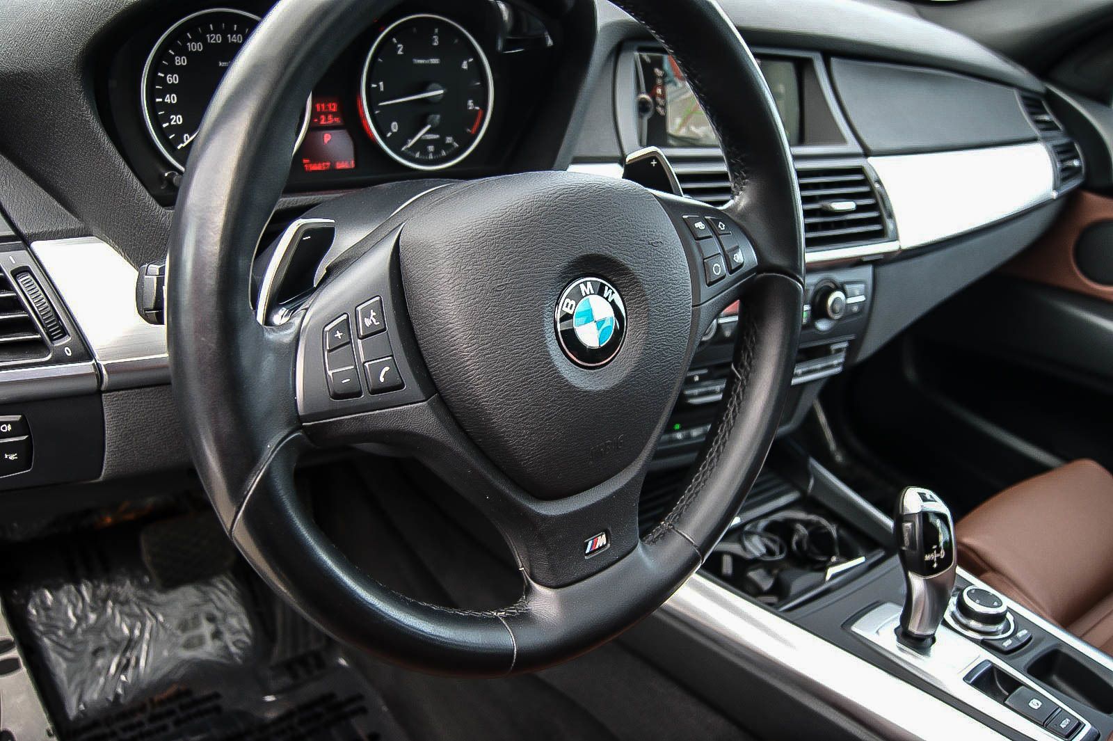 Fahrzeugabbildung BMW X5 xDrive 30d M-SPORTPAKET HEADUP PANORAMA SOFT