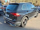 Volkswagen Tiguan 2.0TDI Elegance 4M DSG AHK LED Navi DCC - Volkswagen Tiguan mit Diesel-Antrieb