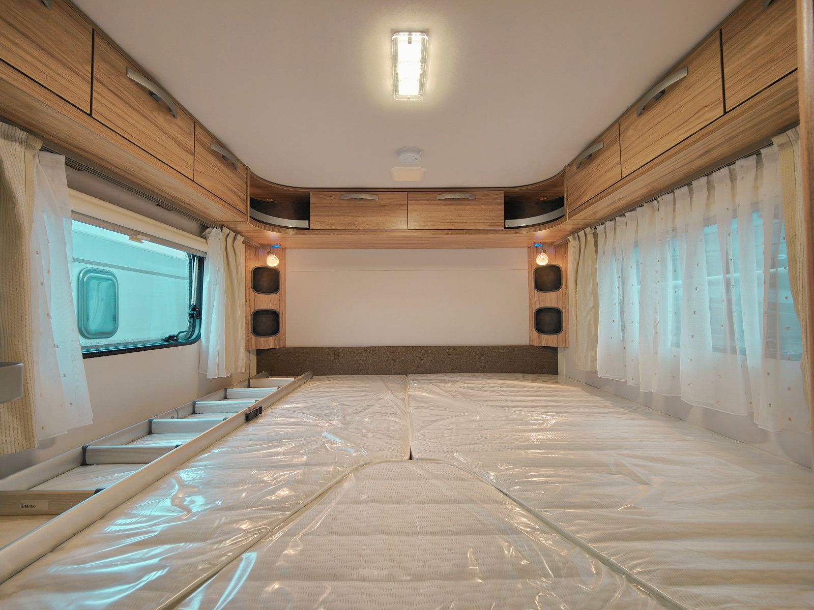 Fahrzeugabbildung HYMER / ERIBA / HYMERCAR Feeling 442 - 6.824€ Sparen!!!