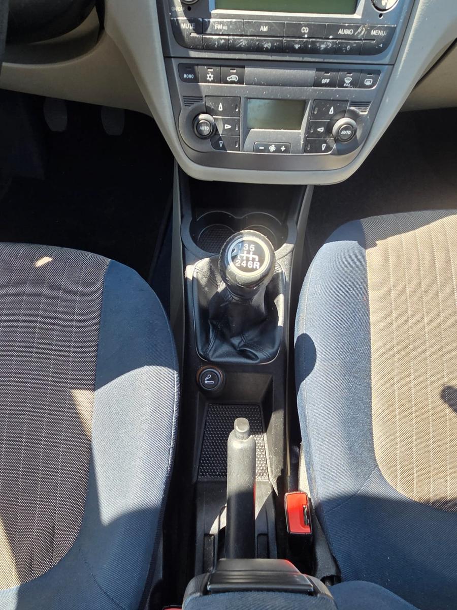Fiat Grande Punto 1.4 16V Emotion/KLIMAATM/6-GANG