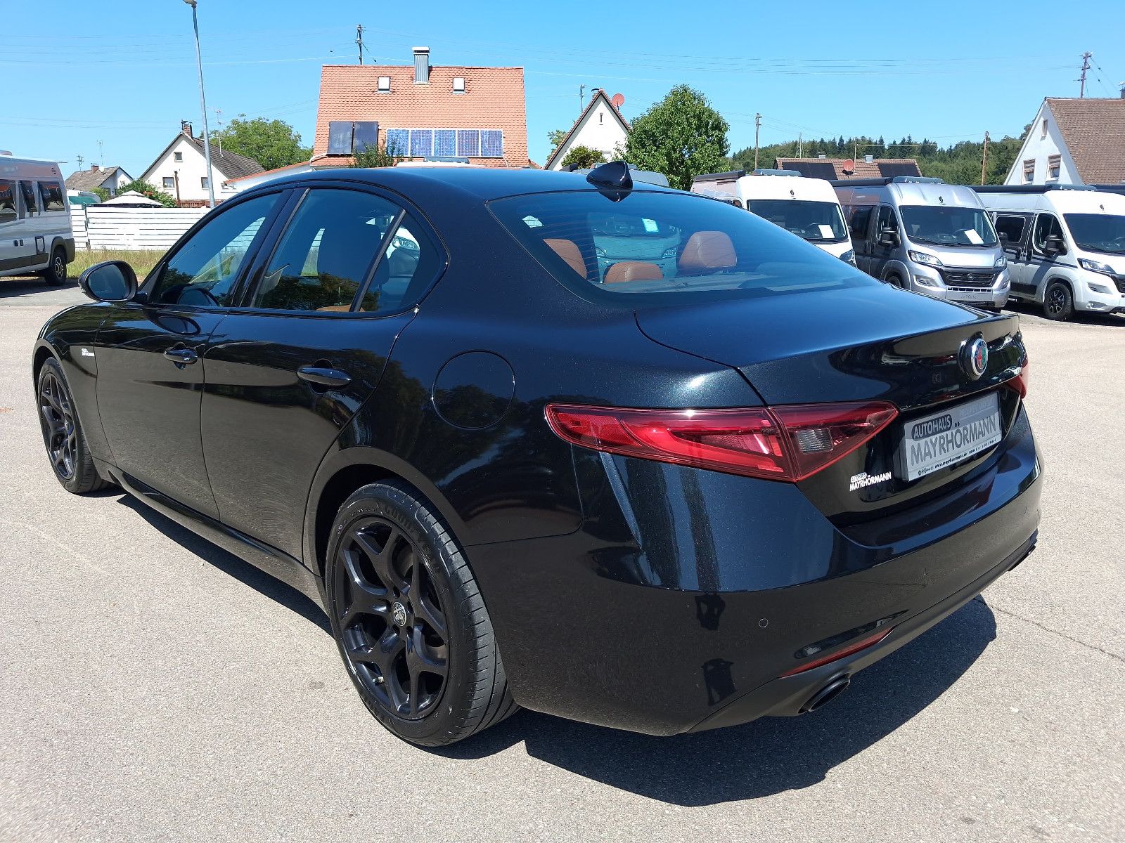 Fahrzeugabbildung Alfa Romeo Giulia B-Tech