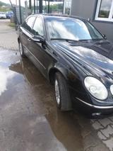 Mercedes-Benz Mercedes E320 - gebrauchte Mercedes-Benz E 320 aus dem Jahr 2002