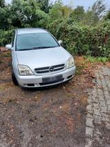 Opel verkaufe gebrauchten Opel vectra 2.0 l aut... - Opel Vectra mit Diesel-Antrieb: 2.2