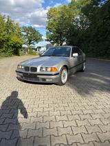BMW 320i Coupe 320i - BMW 320 aus 1992