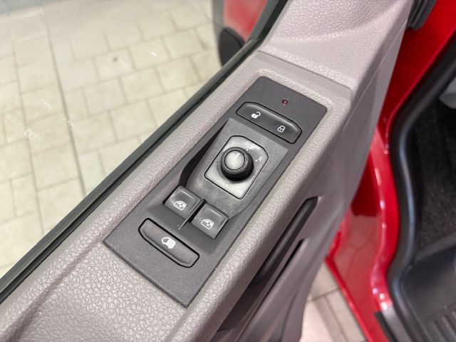 T6.1 Transporter Kasten 2.0 TDI KLIMA PDC TEMPOM