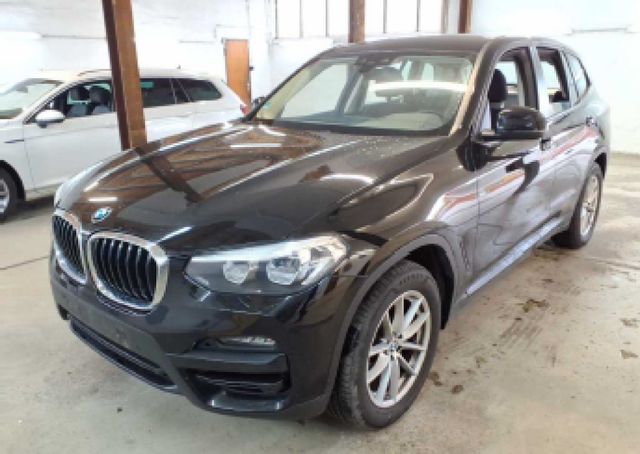 BMW X3 xDrive 20 d Advantage LED LiveCockpit PDC DAB