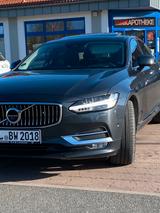 Volvo S90 D5 AWD Geartronic Inscription  - graue Volvo S90