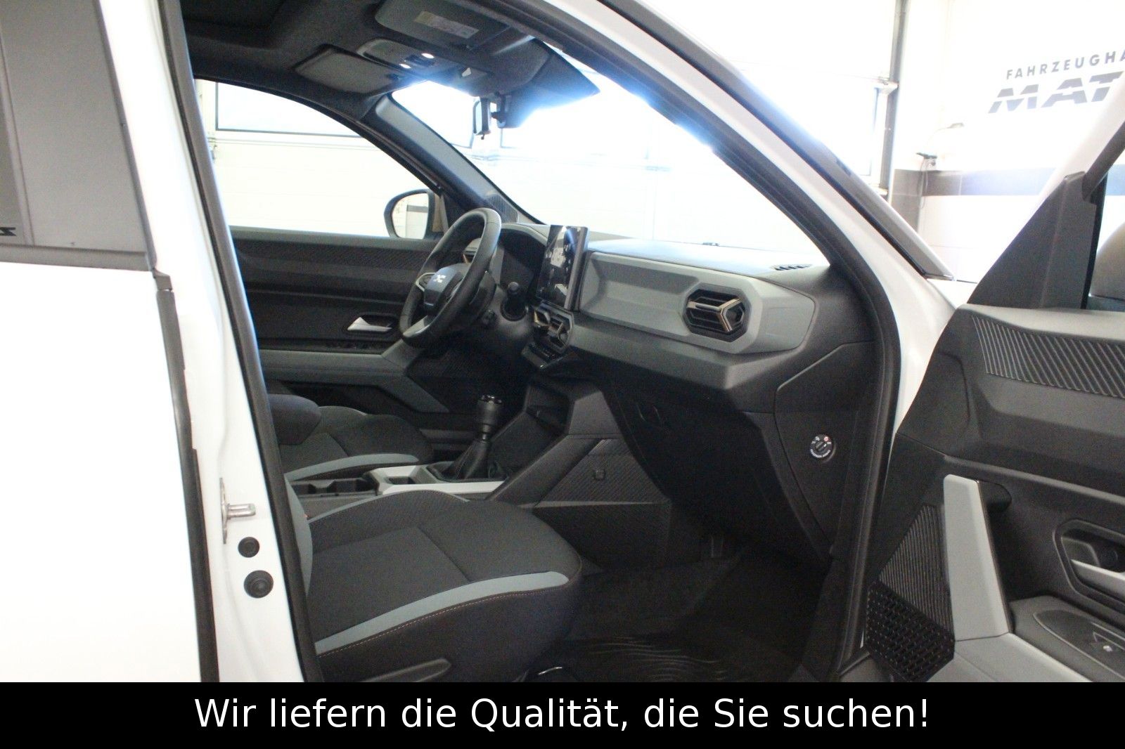 Fahrzeugabbildung Dacia Bigster mild hybrid 140 Extreme *Winter+*City-P*