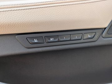 BMW 725 - 12
