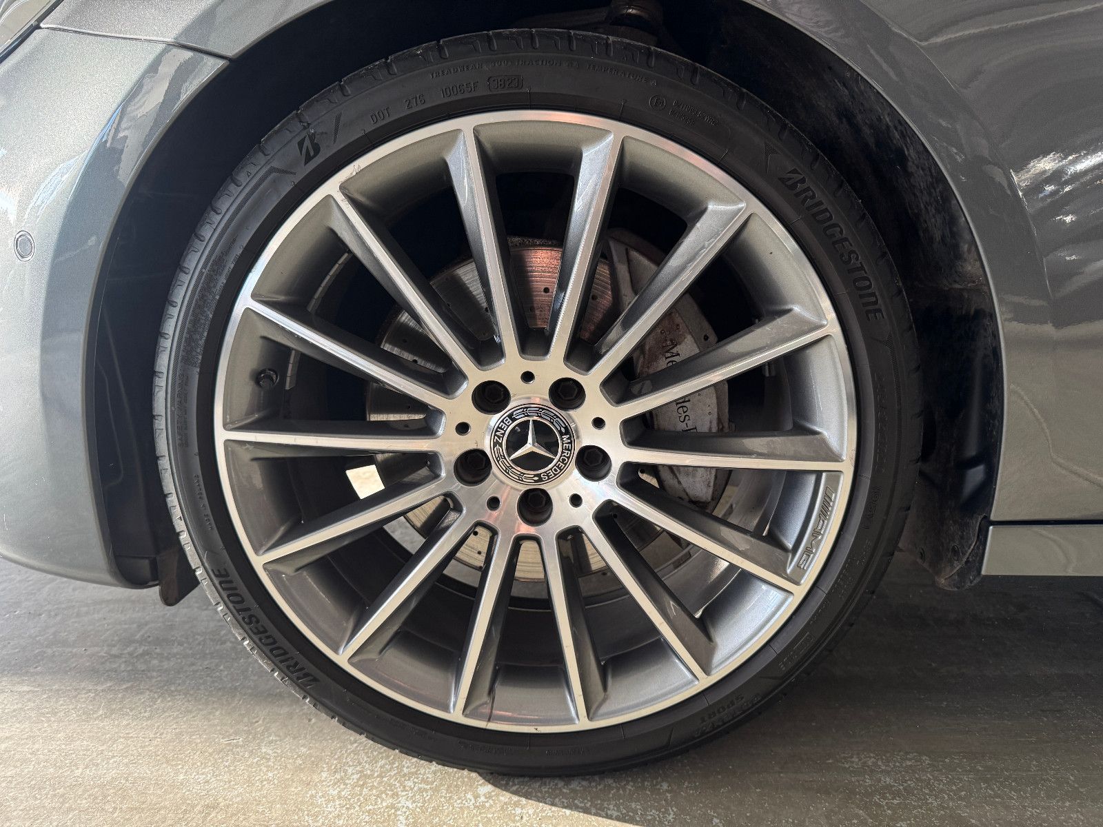 Fahrzeugabbildung Mercedes-Benz E 250 T 9GT 2X AMG LINE DISTRONIC MEMORY 20 ZOLL