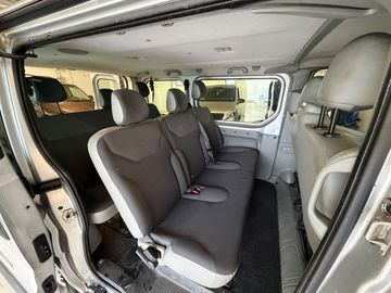 Opel Vivaro - 7