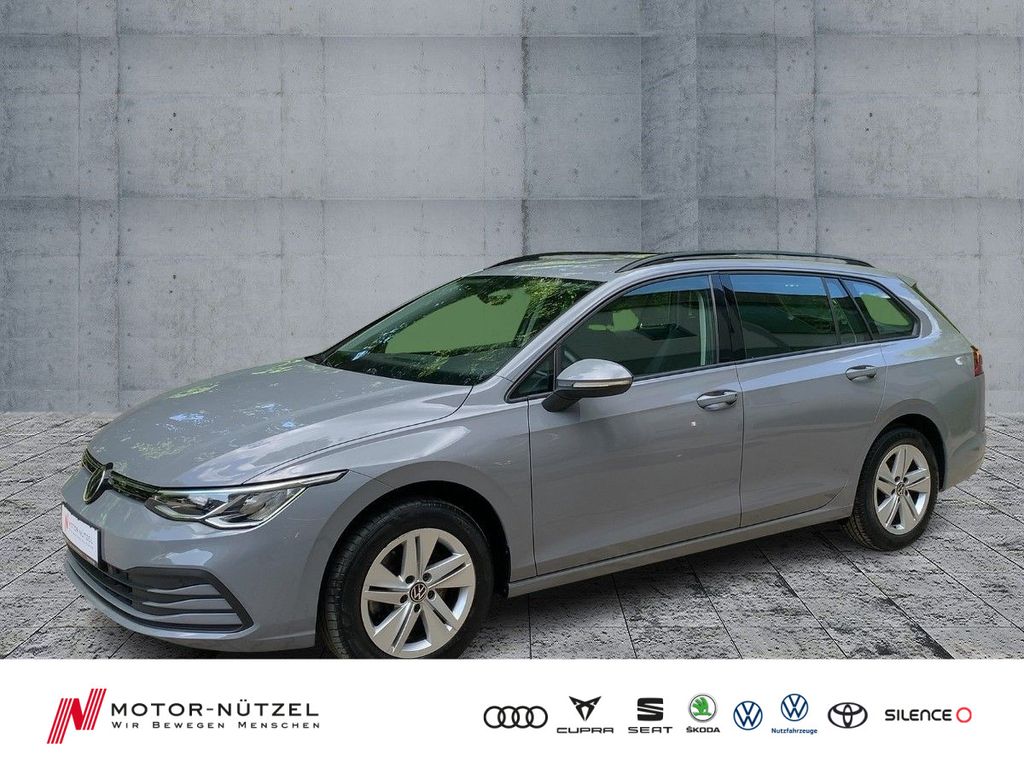 Volkswagen Golf VIII Variant 2.0 TDI DSG LIFE LED+NAV+ACC