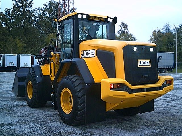 JCB 437