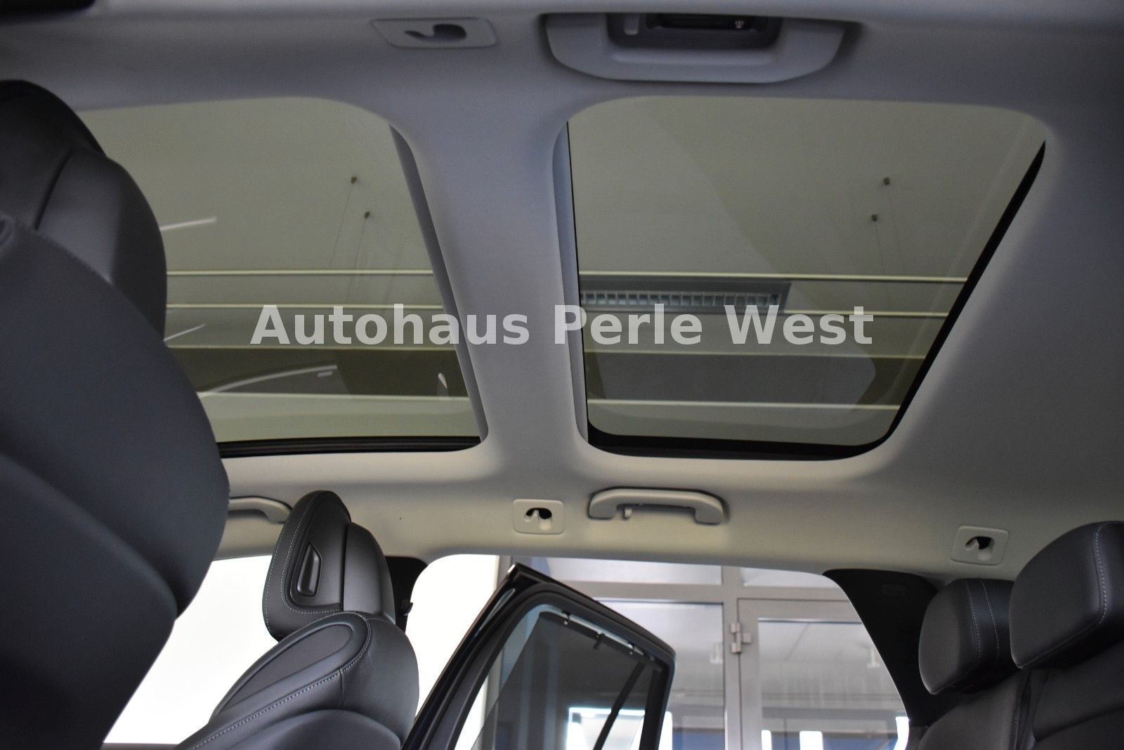 Mercedes-Benz C 300 4Matic T 9G AMG LINE PANO AHK STANDHEIZUNG foto 22