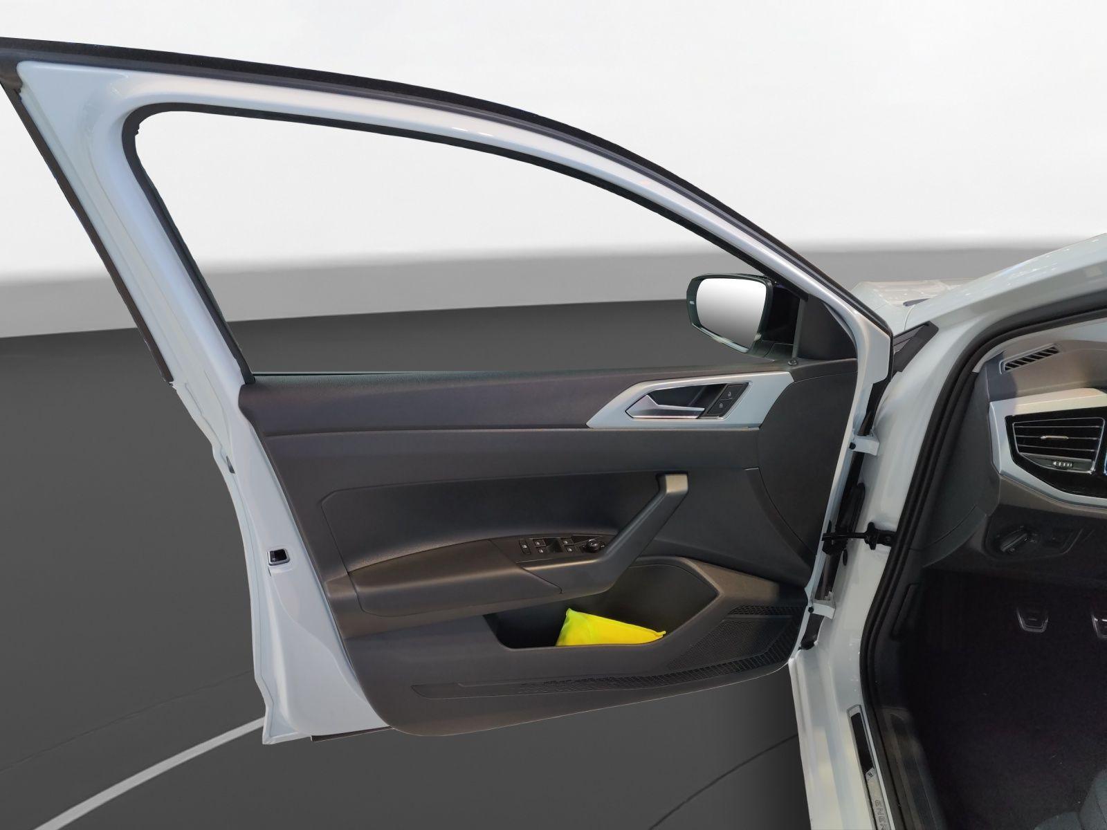 Volkswagen Polo ENERGY 1,0 l TSI ACC,App Connect,Rear View, миниатюра 3