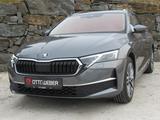 Skoda Octavia Combi 1.5 TSI Exclusive STH AHK HUD PANO