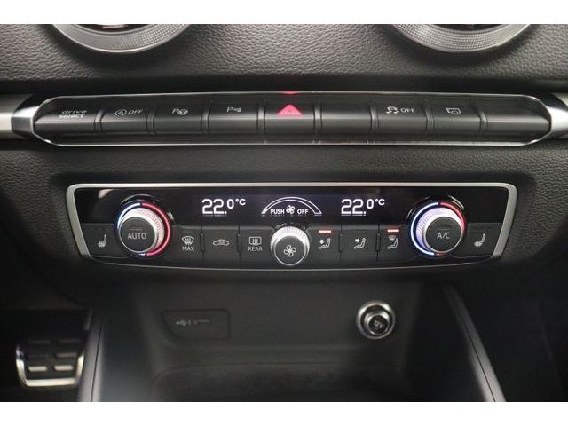 Fahrzeugabbildung Audi A3 Sportback 35 TFSI Sport S-Line