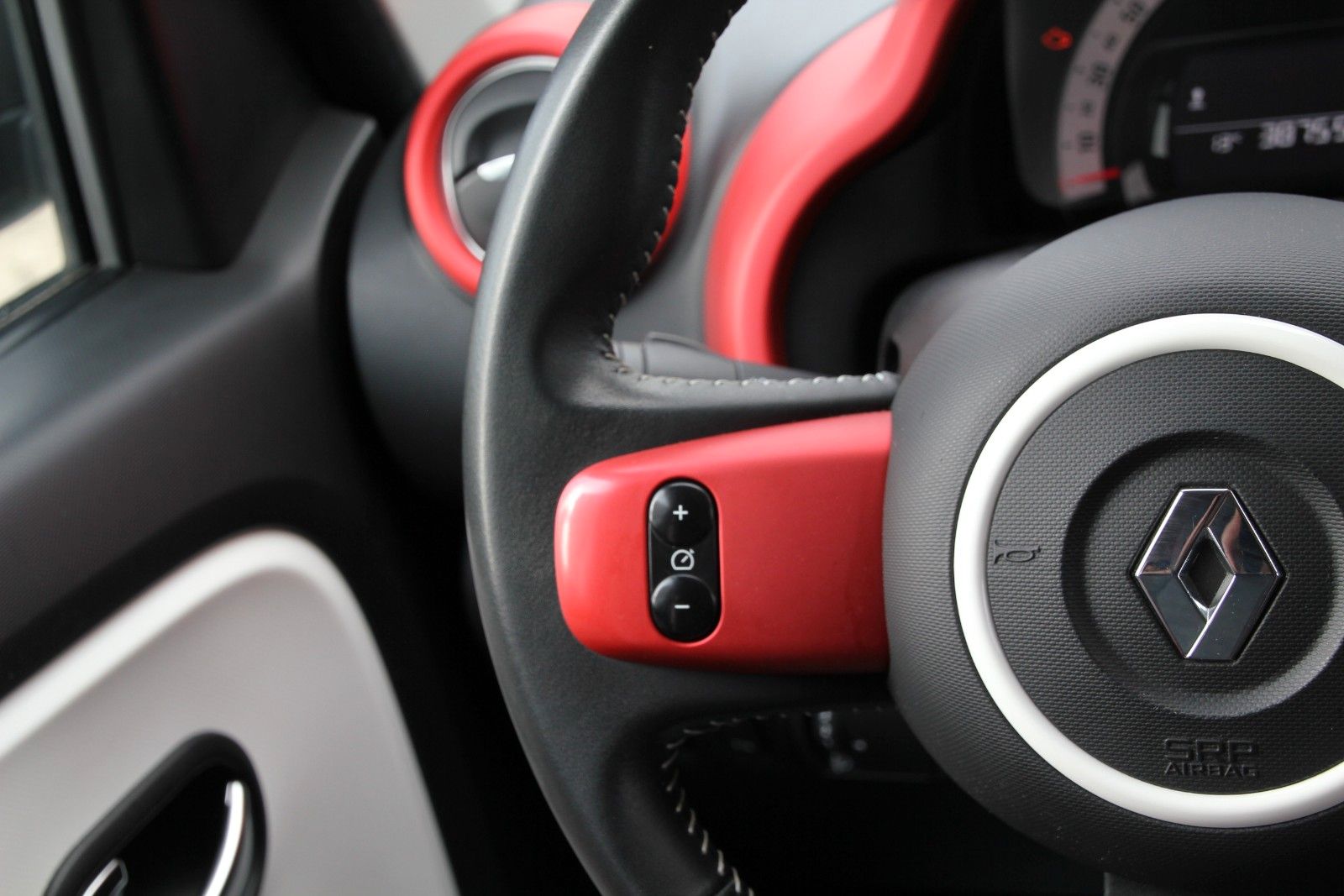 Fahrzeugabbildung Renault Twingo Chic 1.0 SCe