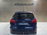 Ford Focus Turnier 1.6 Aut. * AHK * - Ford Focus: Kombi, 1.6