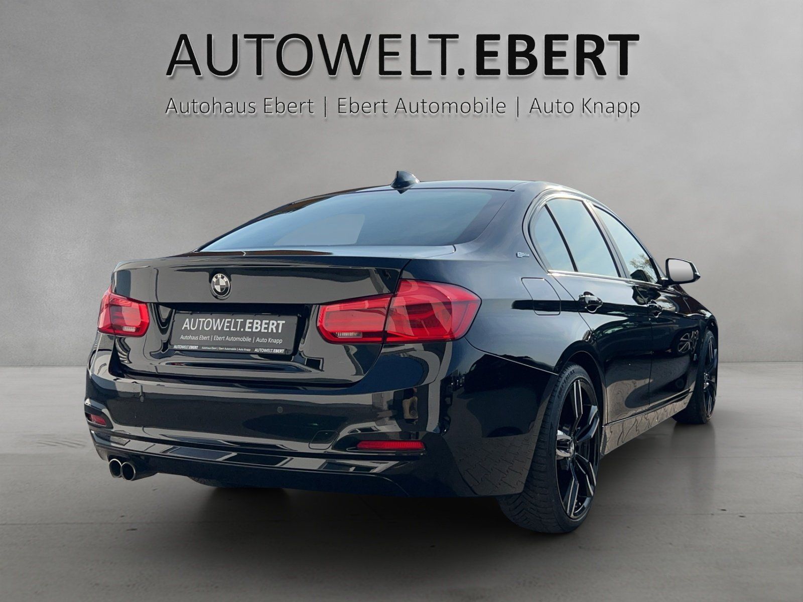 Fahrzeugabbildung BMW 330e Advantage/LED/SHZ/PDC/GRA/NAVI/