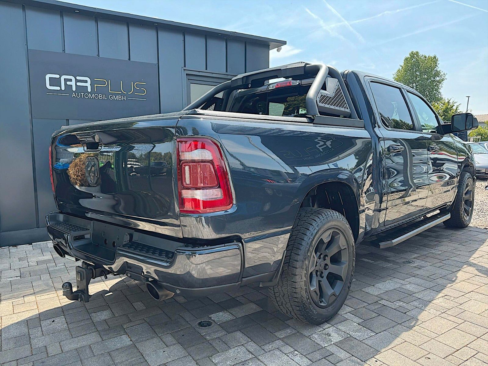 Fahrzeugabbildung Dodge RAM 5.7 V8 HEMI Night Edition 4x4 LPG AXLE LOCK