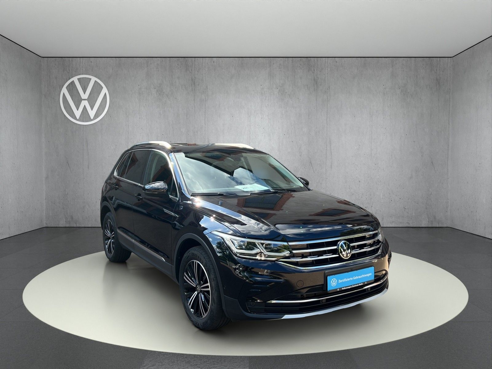 Volkswagen Tiguan 2.0 TDI Elegance 4Motion DSG foto 4