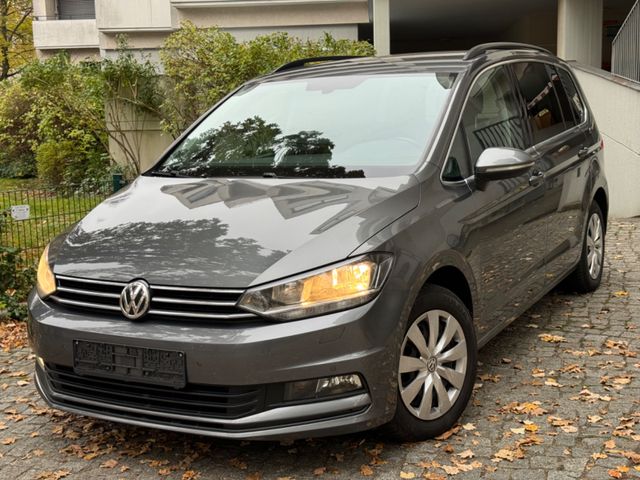 Volkswagen Touran Comfortline BMT/Start-Stopp Aut./ACC/7 Si