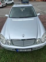 Mercedes-Benz E 280 LIM SCHIEBEDACH GEPFLE... - gebrauchte Mercedes-Benz E 280 aus dem Jahr 2005