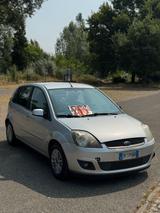 Ford Fiesta 1.4 16V aut. 5p. Ghia - Ford Fiesta aus 2008: Ghia