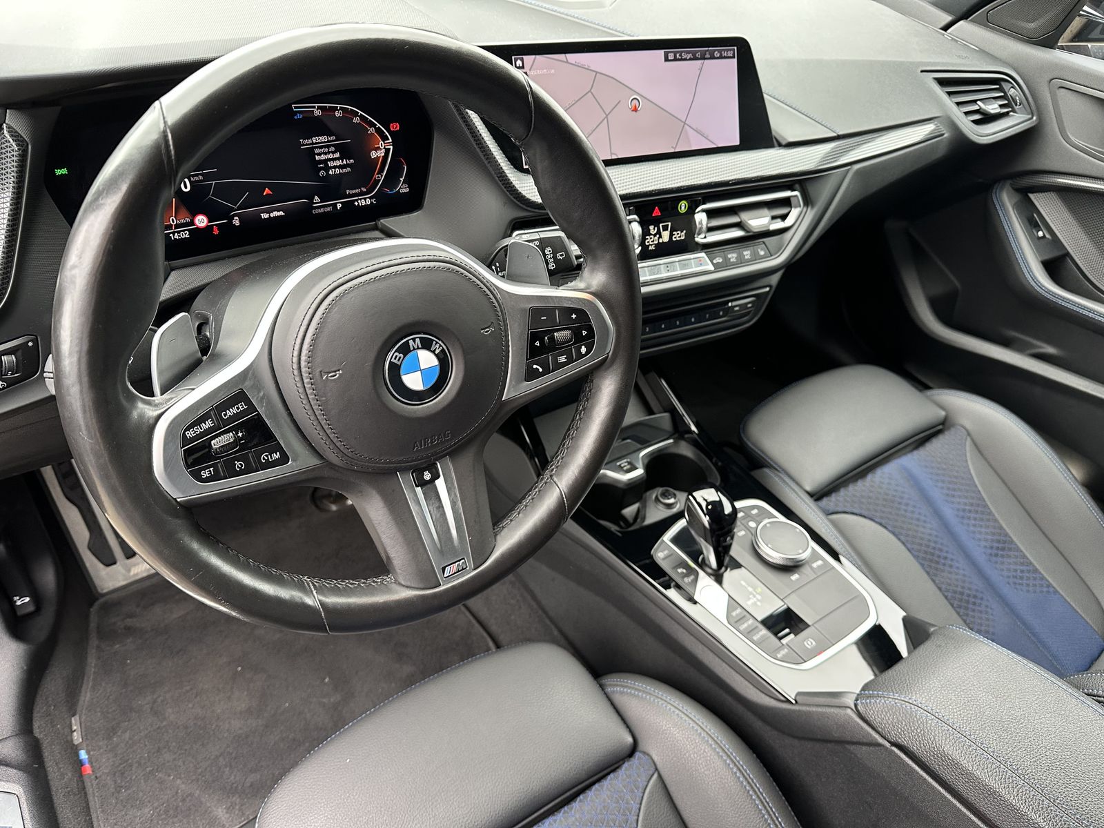 Fahrzeugabbildung BMW 120d xDrive M-Sport NAV+LED+KAMERA+19ZO+HIFI+1HD