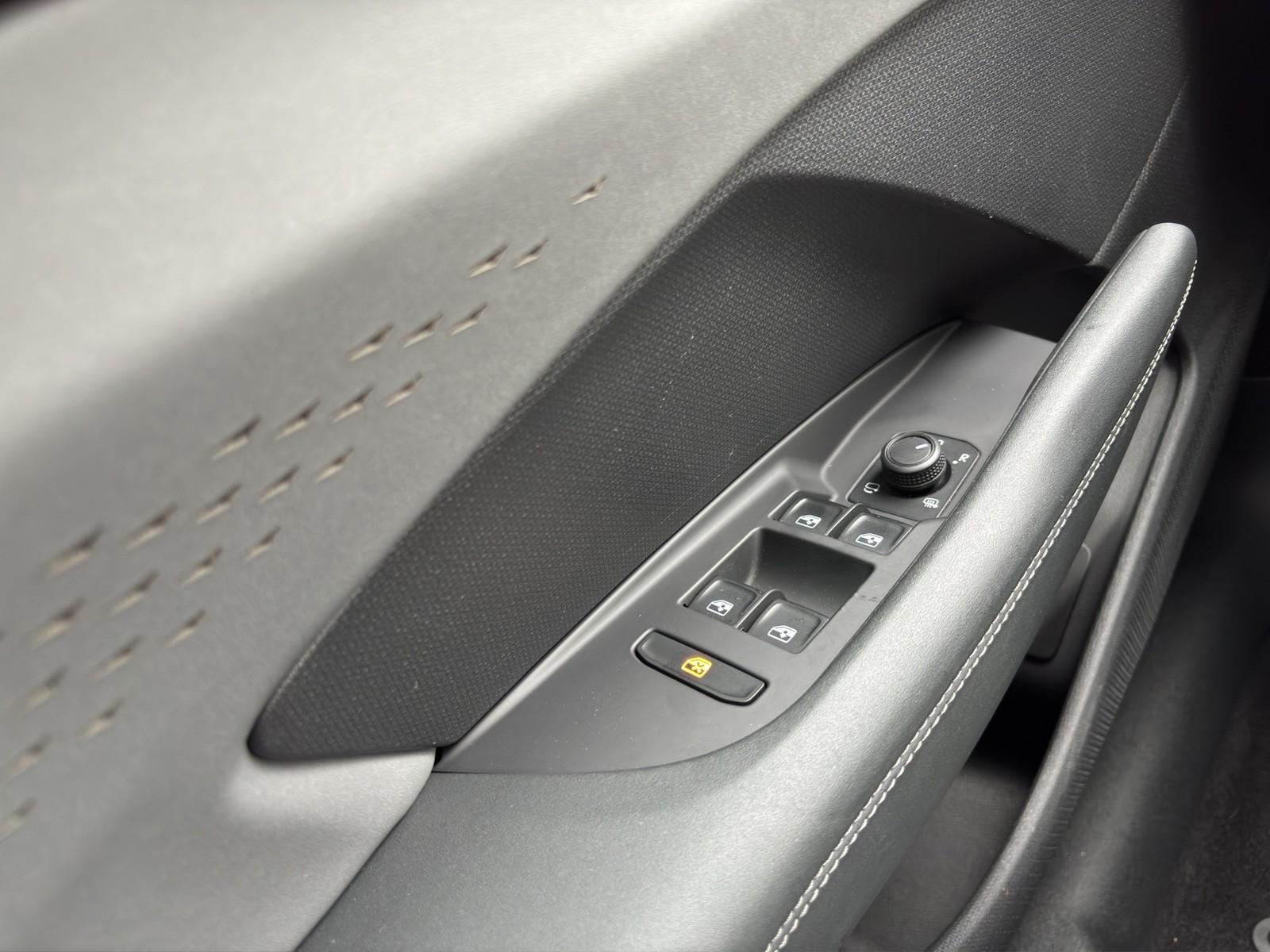 Cupra Terramar 1.5 eTSI DSG LED+Navi+CarPlay+ACC+HuD