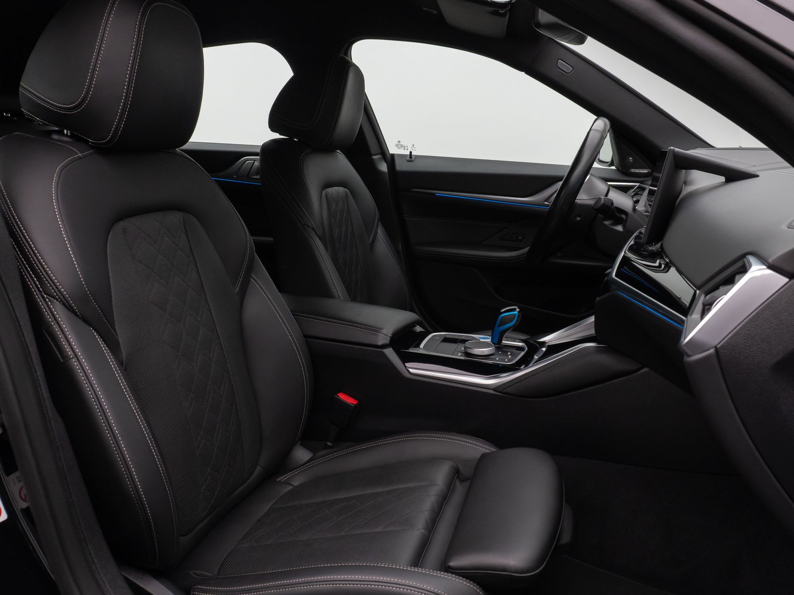 Fahrzeugabbildung BMW i4 M50 Gran Coupé Kamera Laser H/K HUD ACC AHK