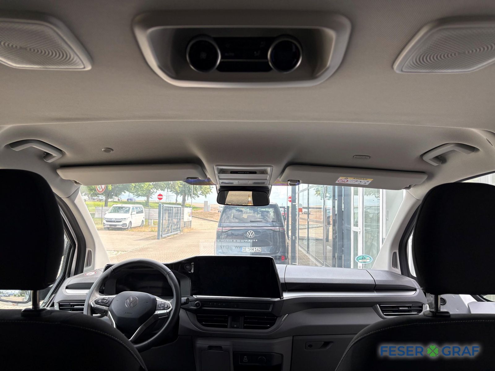 Volkswagen T6 Caravelle - Bild 8