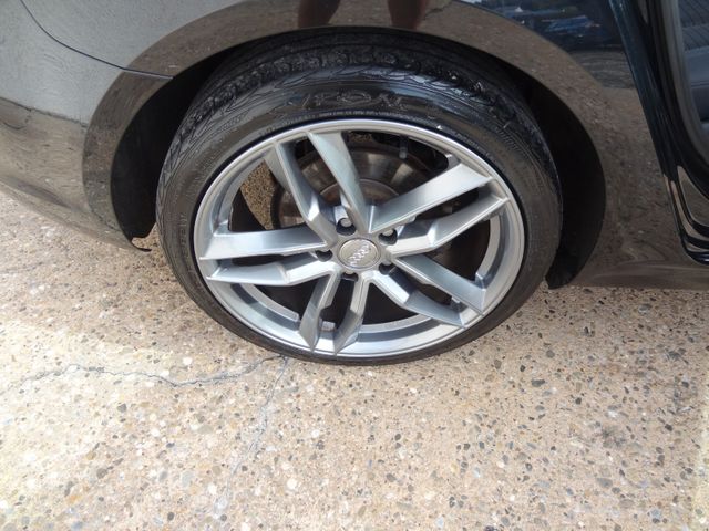 Fahrzeugabbildung Audi A3 Sportback ambition/18-Zoll/Navi/Xenon/SitzH/