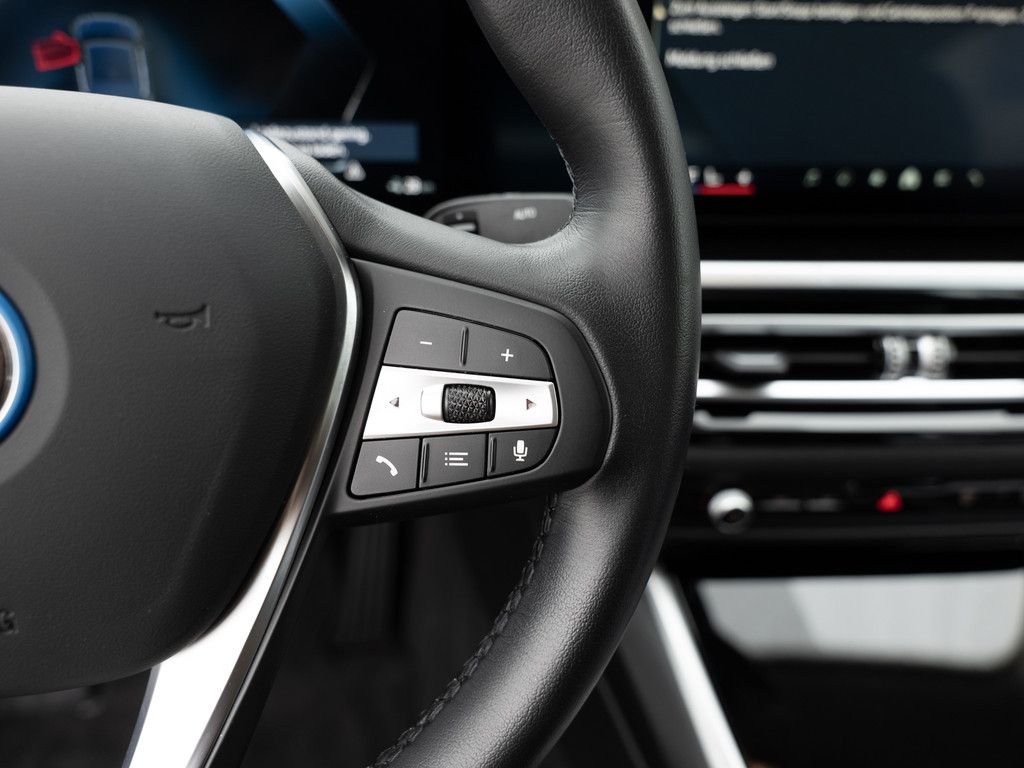 BMW i4 - Bild 24