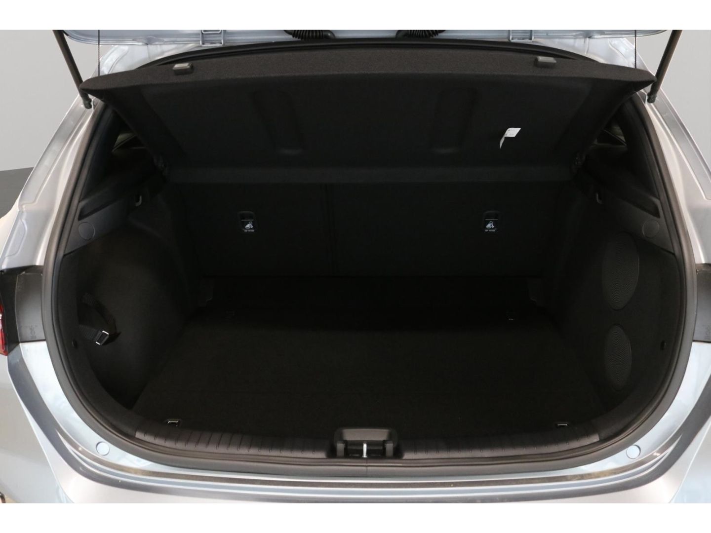 Fahrzeugabbildung Kia Ceed Ultimate 1,5 Aut. 48 V LED JBL Style Paket