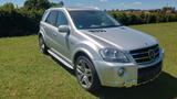 Mercedes-Benz ML 63 AMG 4MATIC AMG - Mercedes-Benz ML 63 AMG aus 2008