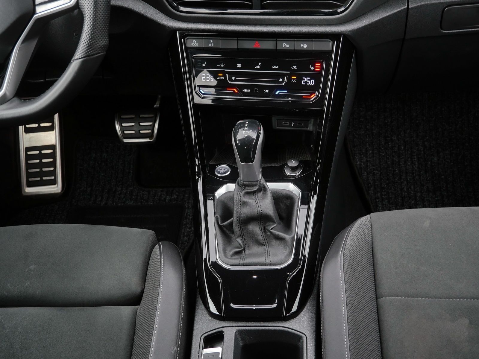 Volkswagen T-Roc - Bild 7