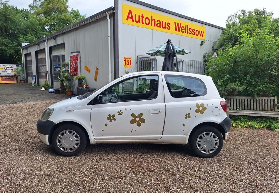 Toyota Yaris 1.0 Sparmobil TÜV NEU !!