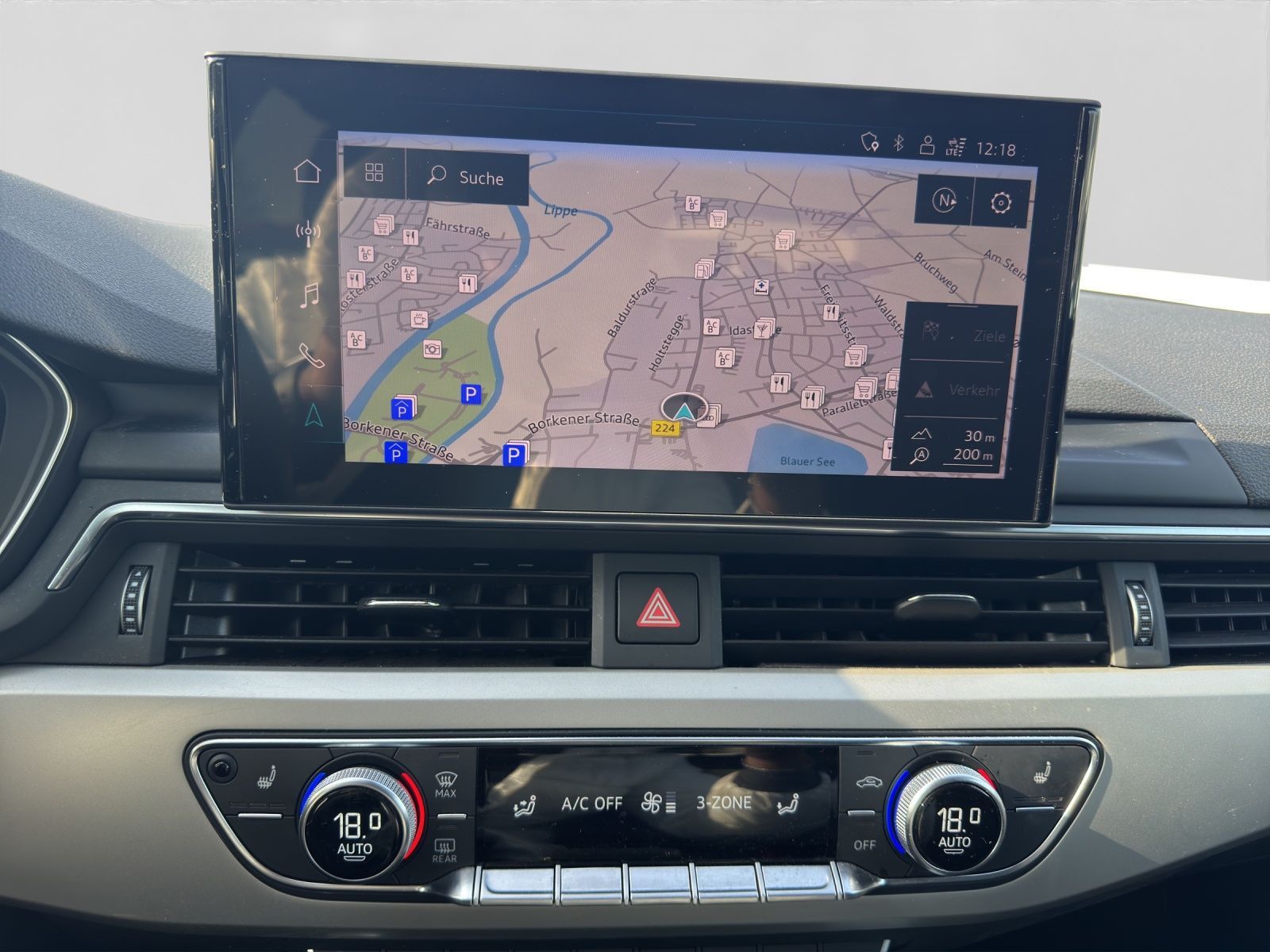 Audi A4 - Bild 15