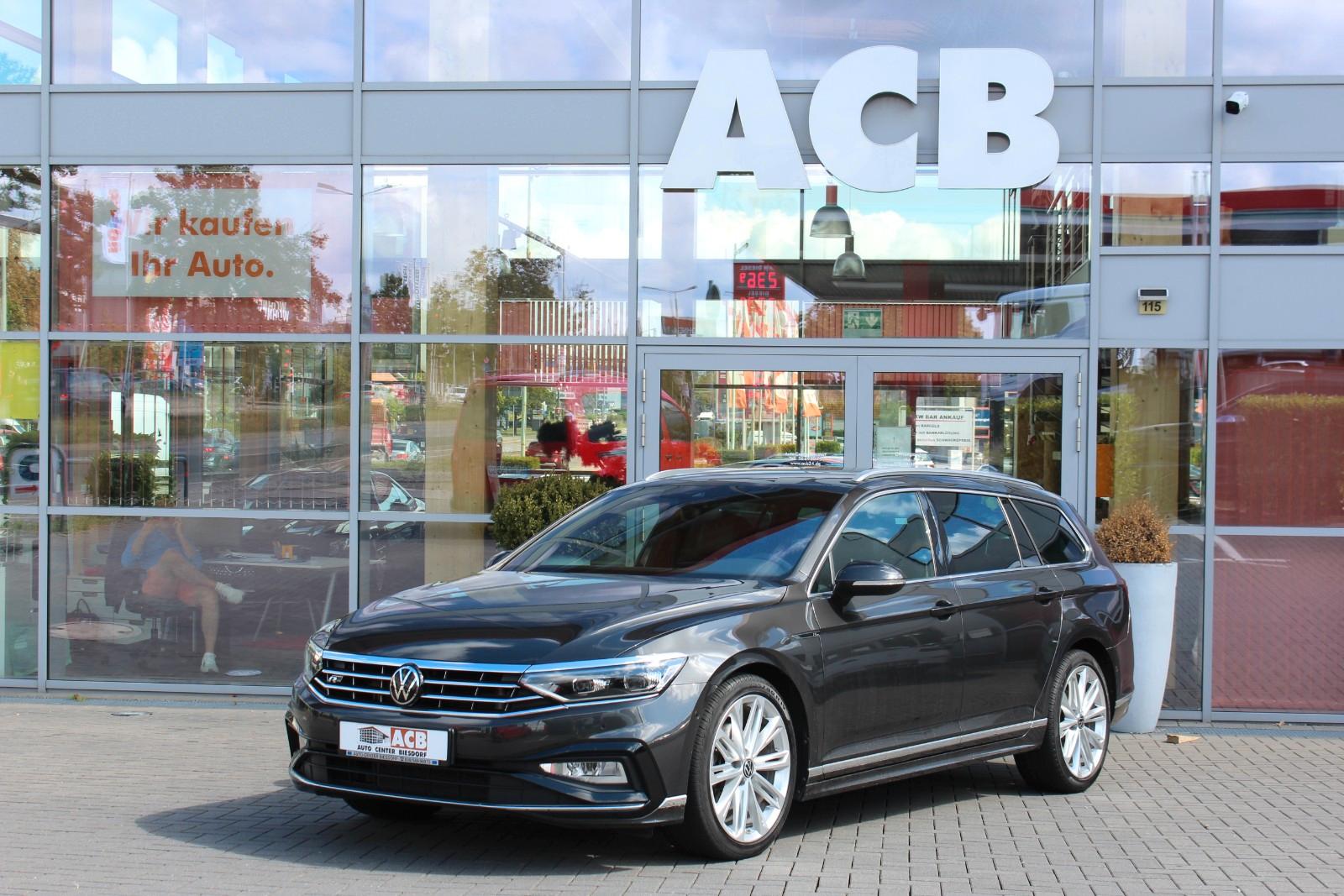 Volkswagen Passat Var. DSG 2x R-Line Leder Digital H-K 19"