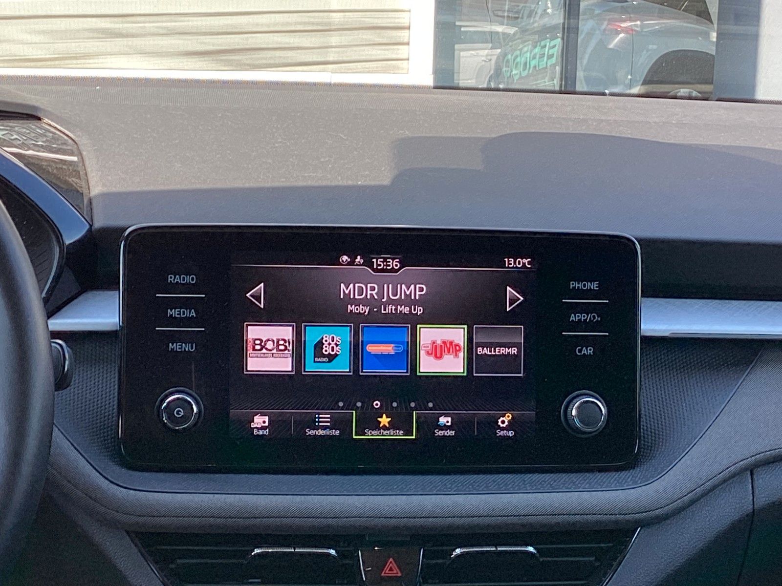 Fahrzeugabbildung SKODA Fabia Tour 1.0 TSI 81 KW 6-Gang