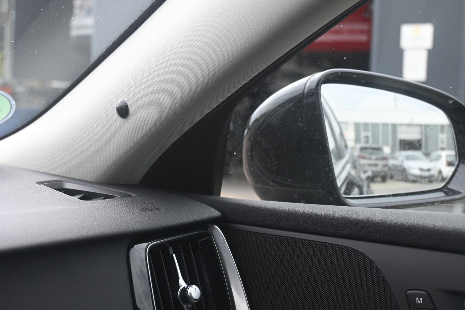 Fahrzeugabbildung Volvo V60Cross Country B4D AWD Plus*FSHZG*ACC*BLIS*AHK
