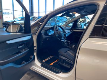 BMW 216 Gran Tourer *LED*NAVI*TEMPOMAT*DAB*PDC*AHK*