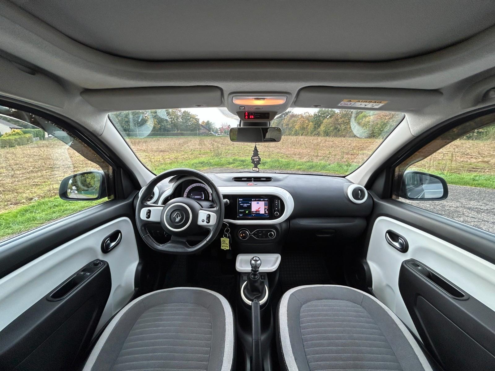 Renault Twingo Intens TCe 90 Klimaauto. Navi PDC Kamera