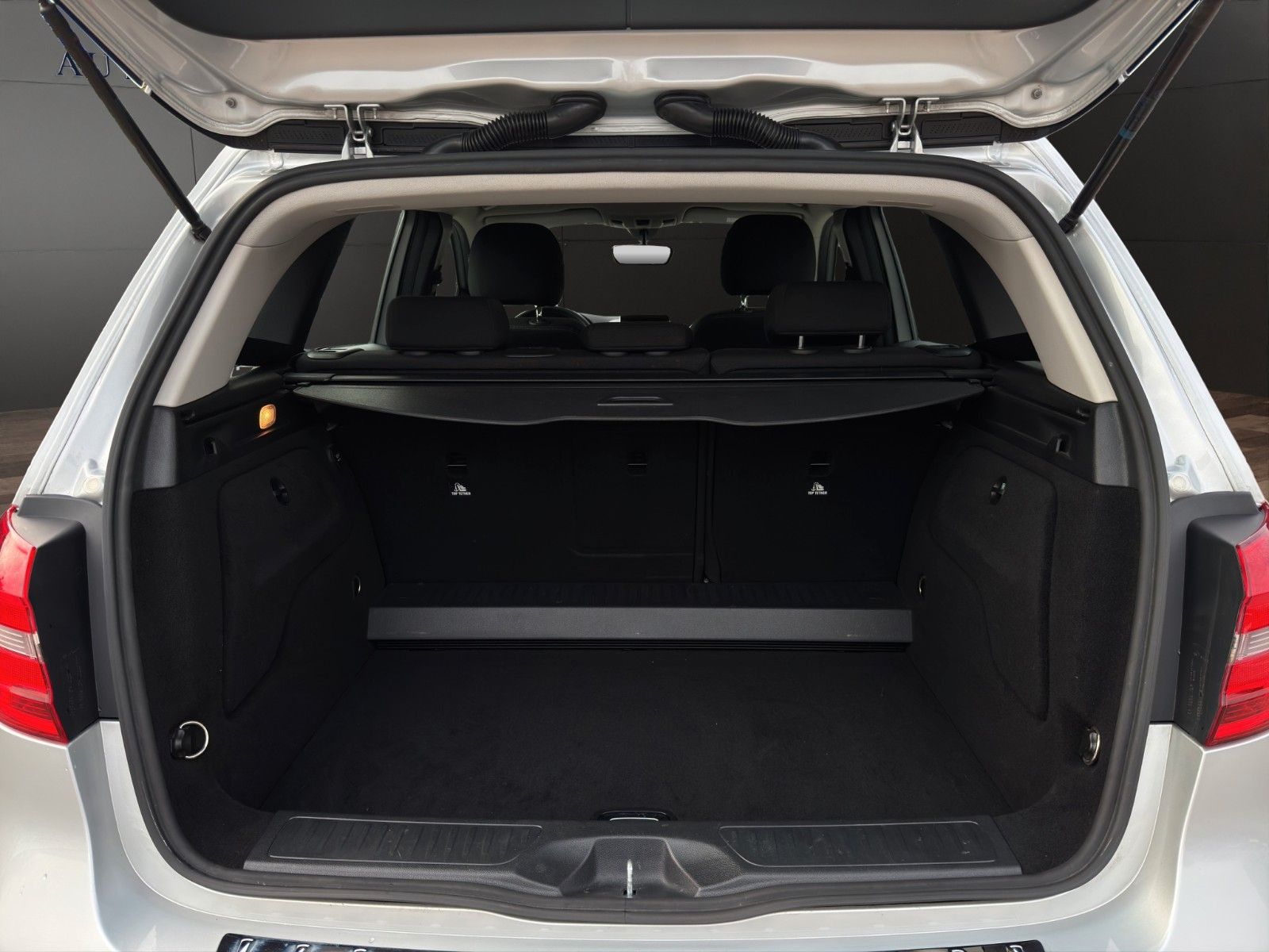 Fahrzeugabbildung Mercedes-Benz B 250 *1.Hand*Tempomat*Kamera*AHK*Sitzheizung